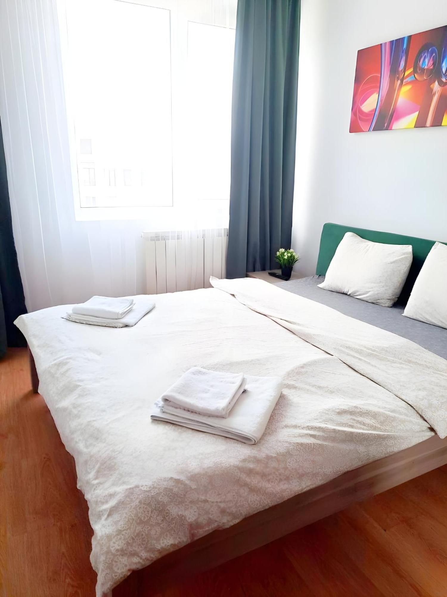 Enchanting Retreat - Historic Old Town - Pet-Friendly Haven - Steps From Unirii Bukarest Exterior foto